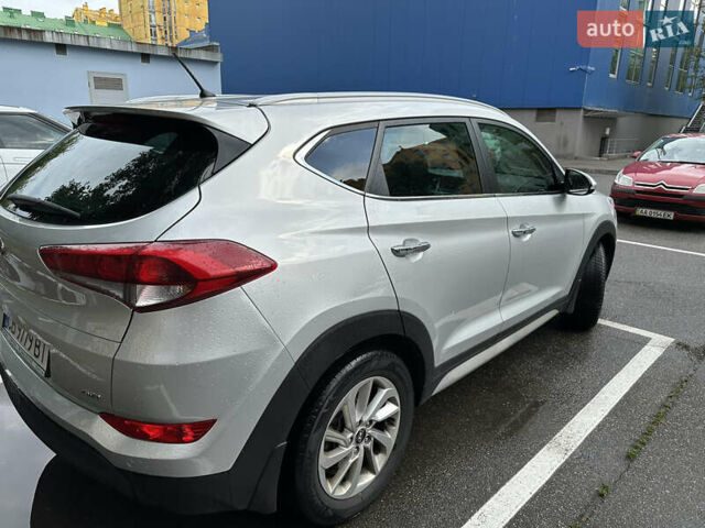 Хендай Туксон, об'ємом двигуна 2 л та пробігом 90 тис. км за 20500 $, фото 8 на Automoto.ua