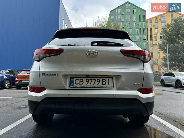 Хендай Туксон, об'ємом двигуна 2 л та пробігом 90 тис. км за 20500 $, фото 9 на Automoto.ua