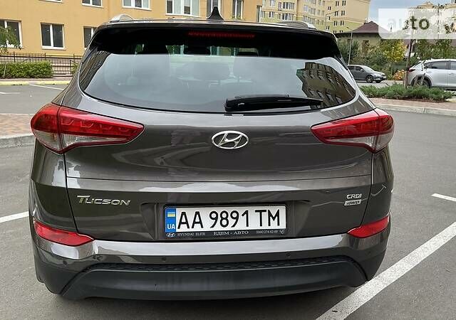 Хендай Туксон, об'ємом двигуна 2 л та пробігом 137 тис. км за 21000 $, фото 17 на Automoto.ua