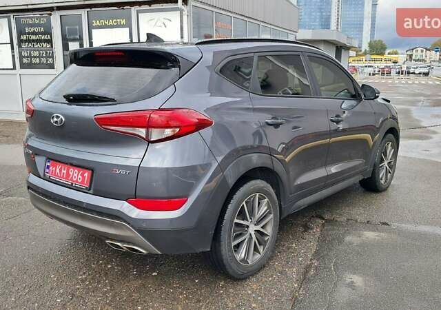 Хендай Туксон 2016 в Киеве на Automoto.ua Хендай Туксон, объемом двигателя 2 л и пробегом 176 тыс. км за 19900 $, фото 12 на Automoto.ua