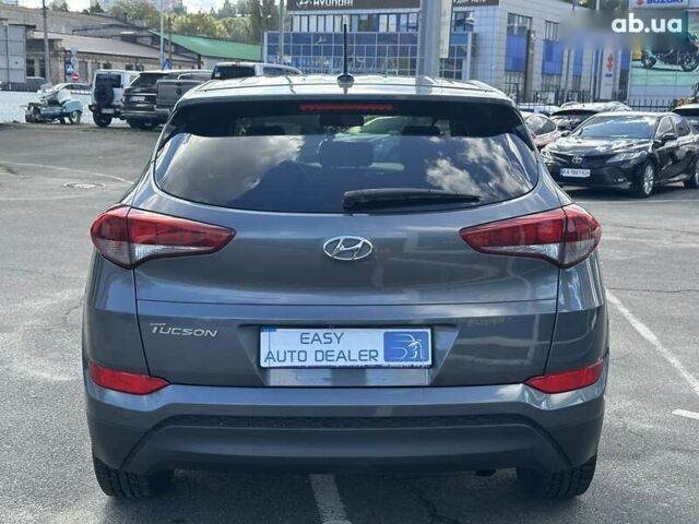 Хендай Туксон, объемом двигателя 2 л и пробегом 141 тыс. км за 16590 $, фото 4 на Automoto.ua