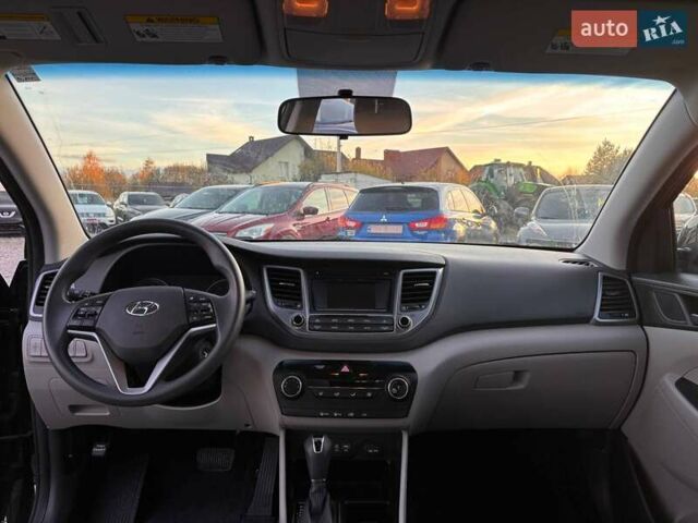 Хендай Туксон, об'ємом двигуна 2 л та пробігом 156 тис. км за 13900 $, фото 11 на Automoto.ua