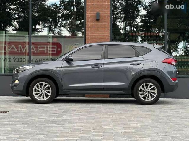 Хендай Туксон 2016 в Киеве на Automoto.ua Хендай Туксон, объемом двигателя 1.7 л и пробегом 134 тыс. км за 15990 $, фото 5 на Automoto.ua