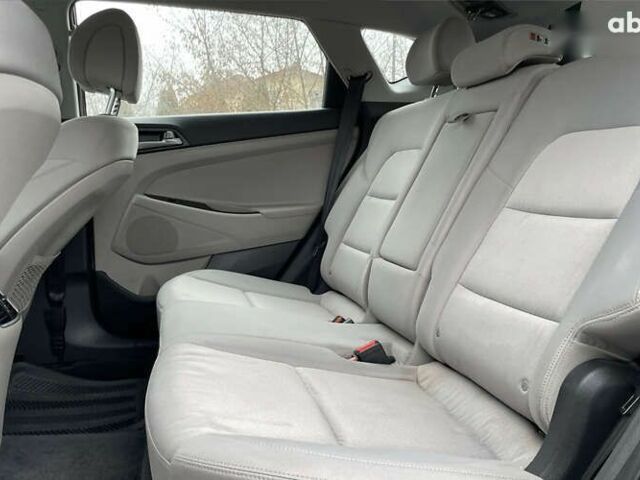 Хендай Туксон, объемом двигателя 2 л и пробегом 108 тыс. км за 14999 $, фото 13 на Automoto.ua