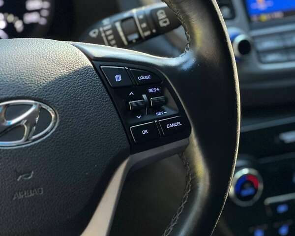 Хендай Туксон, об'ємом двигуна 1.7 л та пробігом 145 тис. км за 17990 $, фото 26 на Automoto.ua