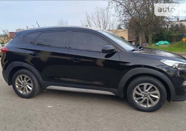 Хендай Туксон, об'ємом двигуна 2 л та пробігом 124 тис. км за 15950 $, фото 5 на Automoto.ua