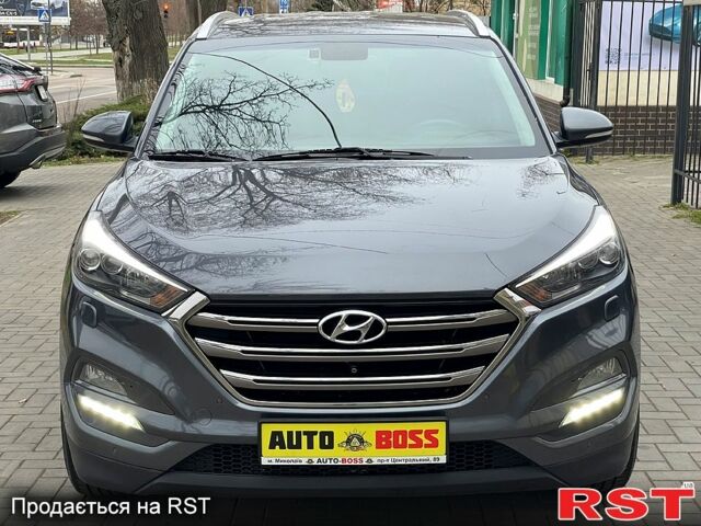 Хендай Туксон, объемом двигателя 20 л и пробегом 198 тыс. км за 19999 $, фото 4 на Automoto.ua