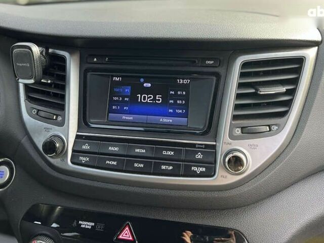 Хендай Туксон, объемом двигателя 1.6 л и пробегом 93 тыс. км за 16750 $, фото 10 на Automoto.ua