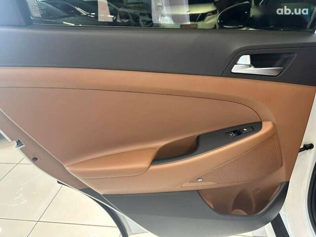 Хендай Туксон, объемом двигателя 2 л и пробегом 213 тыс. км за 18900 $, фото 26 на Automoto.ua