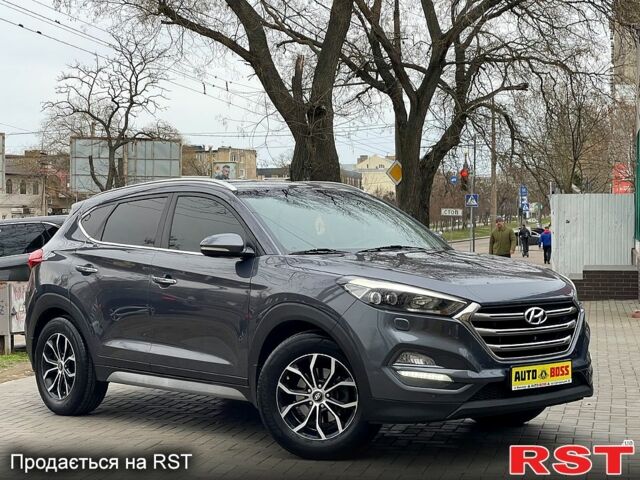 Хендай Туксон, объемом двигателя 20 л и пробегом 198 тыс. км за 19999 $, фото 2 на Automoto.ua