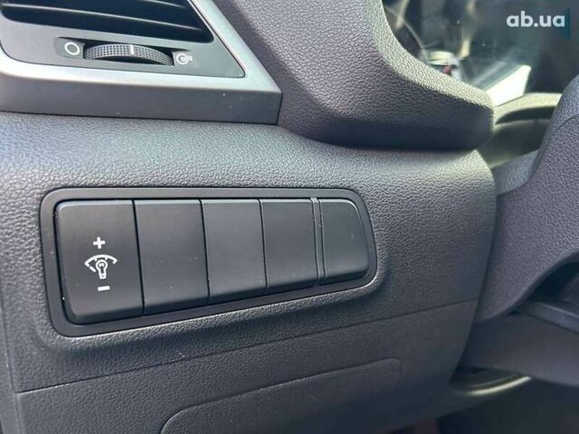 Хендай Туксон, объемом двигателя 1.6 л и пробегом 152 тыс. км за 18990 $, фото 15 на Automoto.ua