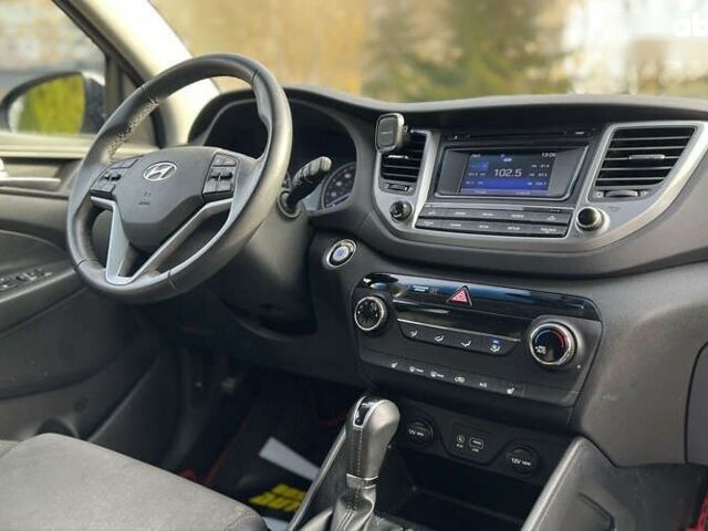 Хендай Туксон, объемом двигателя 1.6 л и пробегом 93 тыс. км за 16750 $, фото 9 на Automoto.ua