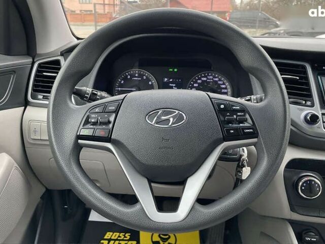 Хендай Туксон, объемом двигателя 2 л и пробегом 108 тыс. км за 15500 $, фото 14 на Automoto.ua