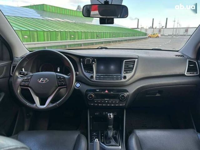 Хендай Туксон, объемом двигателя 1.6 л и пробегом 152 тыс. км за 18990 $, фото 12 на Automoto.ua