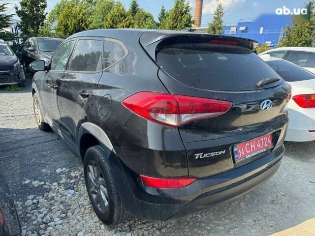 Хендай Туксон, объемом двигателя 2 л и пробегом 119 тыс. км за 11700 $, фото 4 на Automoto.ua