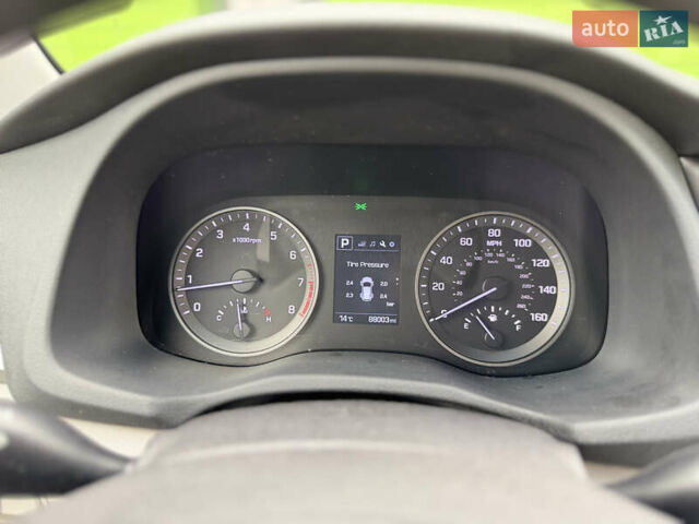 Хендай Туксон, объемом двигателя 2 л и пробегом 140 тыс. км за 14700 $, фото 16 на Automoto.ua