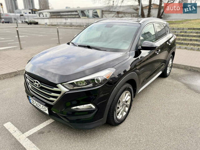Хендай Туксон, объемом двигателя 2 л и пробегом 140 тыс. км за 14700 $, фото 1 на Automoto.ua