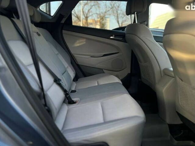 Хендай Туксон, объемом двигателя 2 л и пробегом 83 тыс. км за 17700 $, фото 28 на Automoto.ua
