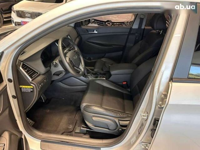 Хендай Туксон 2018 в Одессе на Automoto.ua Хендай Туксон, объемом двигателя 2 л и пробегом 127 тыс. км за 21500 $, фото 8 на Automoto.ua