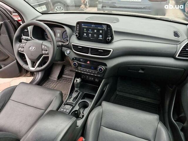 Хендай Туксон, объемом двигателя 2 л и пробегом 127 тыс. км за 24999 $, фото 19 на Automoto.ua