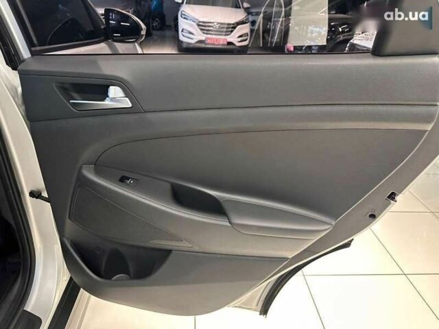Хендай Туксон 2018 в Одессе на Automoto.ua Хендай Туксон, объемом двигателя 2 л и пробегом 127 тыс. км за 21500 $, фото 12 на Automoto.ua