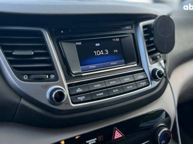 Хендай Туксон, объемом двигателя 2 л и пробегом 80 тыс. км за 17990 $, фото 20 на Automoto.ua