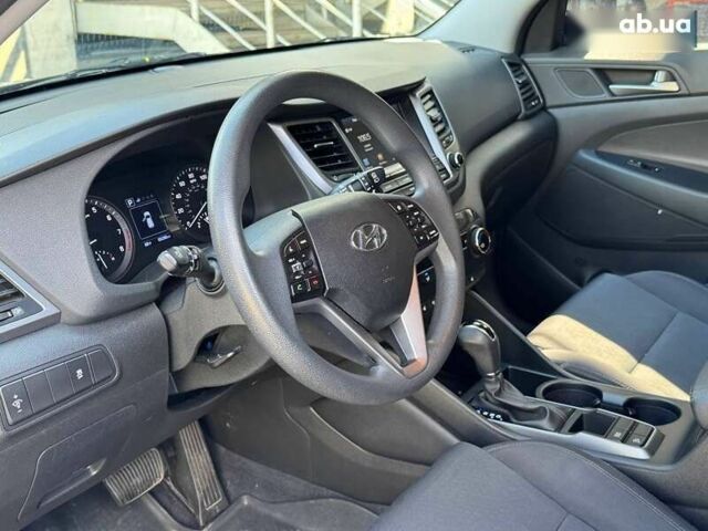 Хендай Туксон, об'ємом двигуна 2 л та пробігом 105 тис. км за 16300 $, фото 14 на Automoto.ua