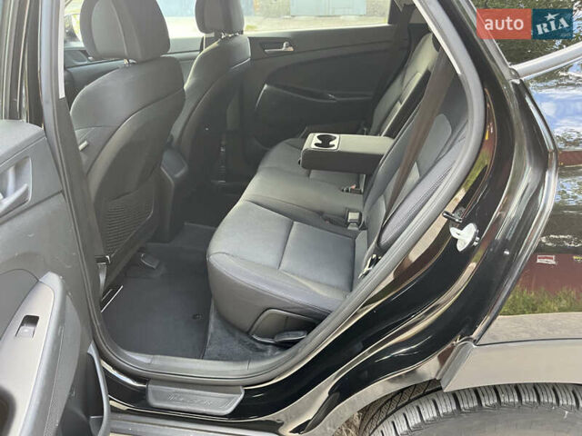 Хендай Туксон, об'ємом двигуна 2 л та пробігом 156 тис. км за 14800 $, фото 13 на Automoto.ua