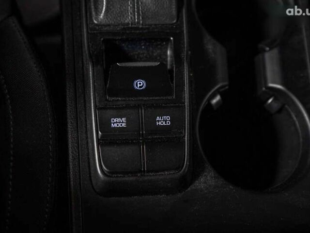 Хендай Туксон, объемом двигателя 2 л и пробегом 58 тыс. км за 17500 $, фото 19 на Automoto.ua