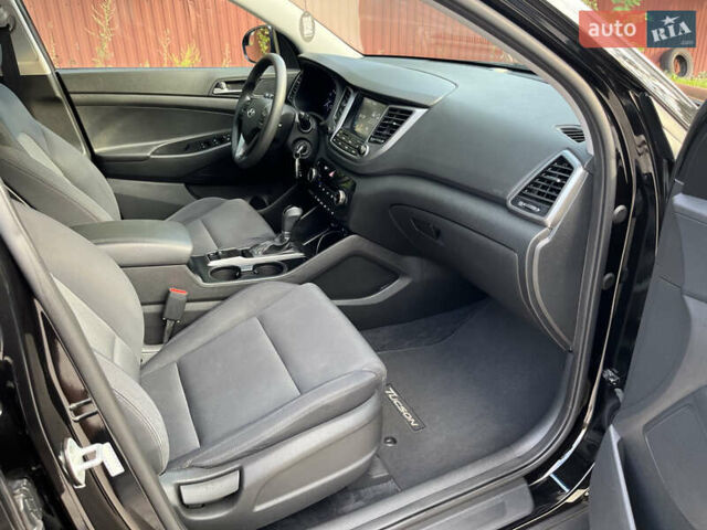 Хендай Туксон, об'ємом двигуна 2 л та пробігом 156 тис. км за 14800 $, фото 14 на Automoto.ua