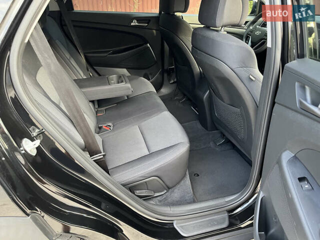 Хендай Туксон, об'ємом двигуна 2 л та пробігом 156 тис. км за 14800 $, фото 15 на Automoto.ua