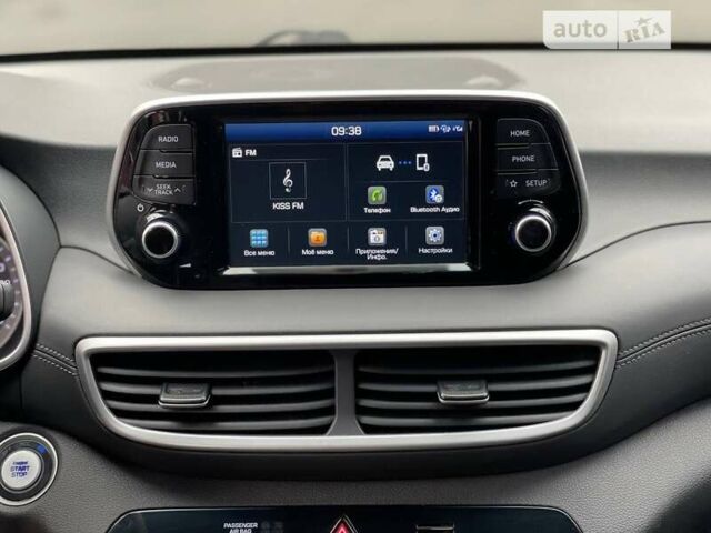 Хендай Туксон, объемом двигателя 2 л и пробегом 144 тыс. км за 19000 $, фото 12 на Automoto.ua