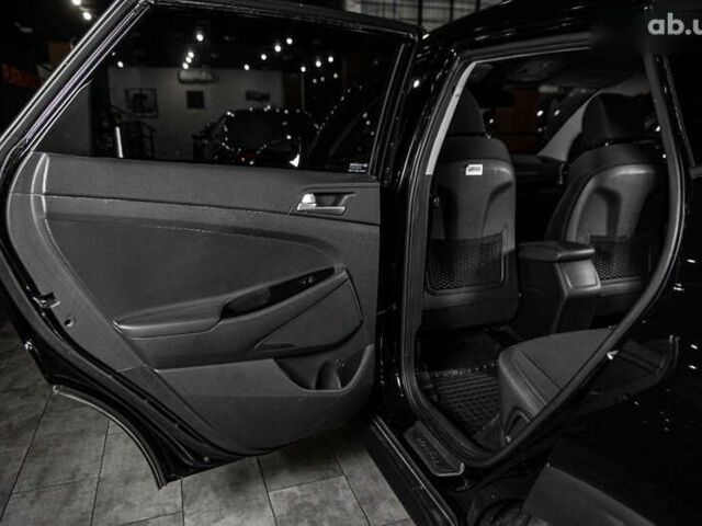 Хендай Туксон, объемом двигателя 2 л и пробегом 58 тыс. км за 17500 $, фото 24 на Automoto.ua