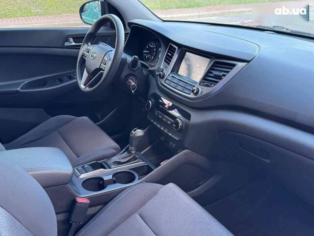 Хендай Туксон, об'ємом двигуна 2 л та пробігом 105 тис. км за 16300 $, фото 19 на Automoto.ua