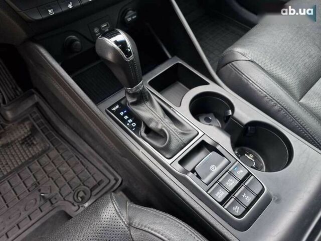 Хендай Туксон, объемом двигателя 2 л и пробегом 111 тыс. км за 19999 $, фото 28 на Automoto.ua