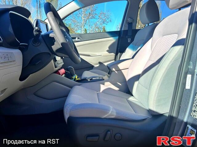 Хендай Туксон, об'ємом двигуна 24 л та пробігом 63 тис. км за 19500 $, фото 9 на Automoto.ua