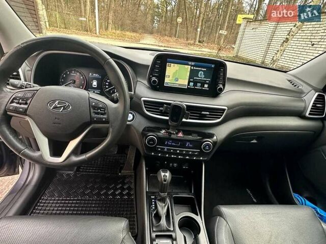 Хендай Туксон, объемом двигателя 2 л и пробегом 45 тыс. км за 32000 $, фото 11 на Automoto.ua