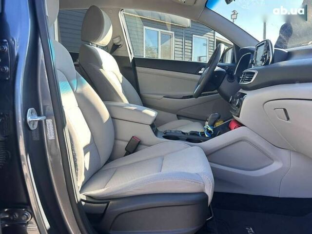 Хендай Туксон, объемом двигателя 0 л и пробегом 63 тыс. км за 19500 $, фото 14 на Automoto.ua