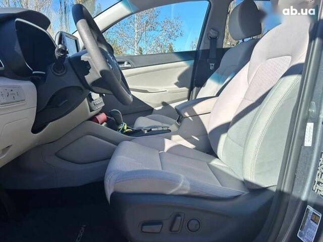 Хендай Туксон, объемом двигателя 0 л и пробегом 63 тыс. км за 19500 $, фото 13 на Automoto.ua