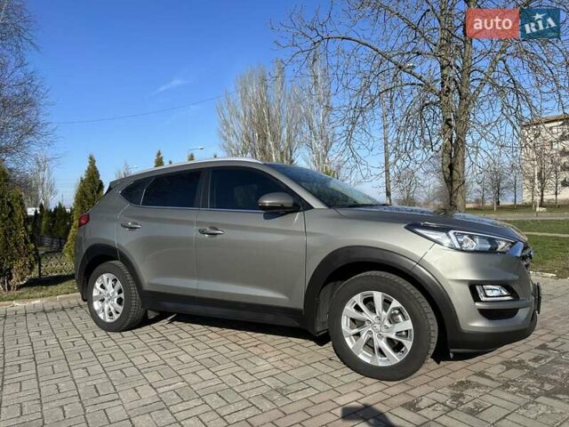 Хендай Туксон, объемом двигателя 2 л и пробегом 56 тыс. км за 24200 $, фото 13 на Automoto.ua