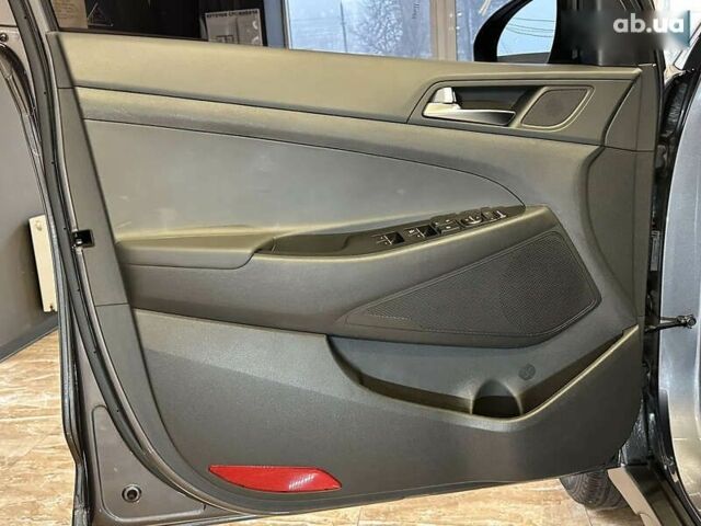 Хендай Туксон, объемом двигателя 1.6 л и пробегом 147 тыс. км за 20500 $, фото 16 на Automoto.ua