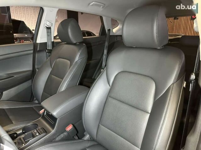 Хендай Туксон, объемом двигателя 1.6 л и пробегом 147 тыс. км за 20500 $, фото 20 на Automoto.ua