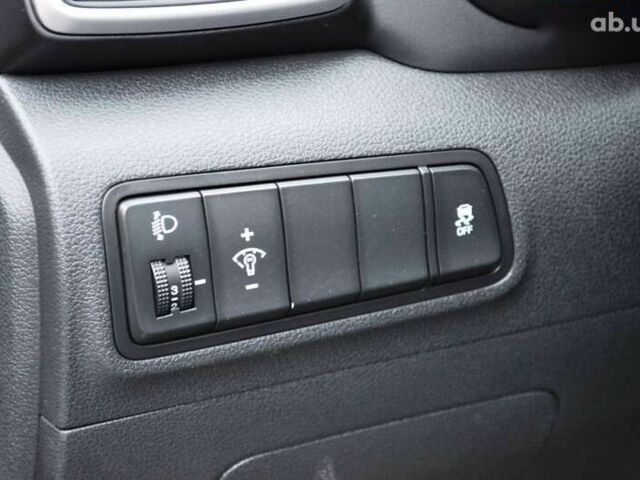 Хендай Туксон, объемом двигателя 1.6 л и пробегом 118 тыс. км за 18700 $, фото 16 на Automoto.ua