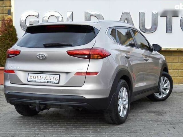 Хендай Туксон, объемом двигателя 1.6 л и пробегом 118 тыс. км за 18700 $, фото 13 на Automoto.ua