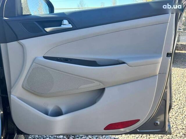 Хендай Туксон, объемом двигателя 0 л и пробегом 63 тыс. км за 19500 $, фото 29 на Automoto.ua