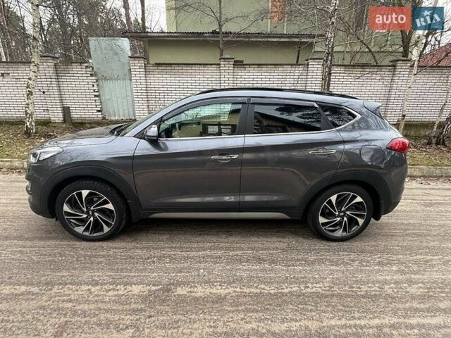 Хендай Туксон, объемом двигателя 2 л и пробегом 45 тыс. км за 32000 $, фото 3 на Automoto.ua
