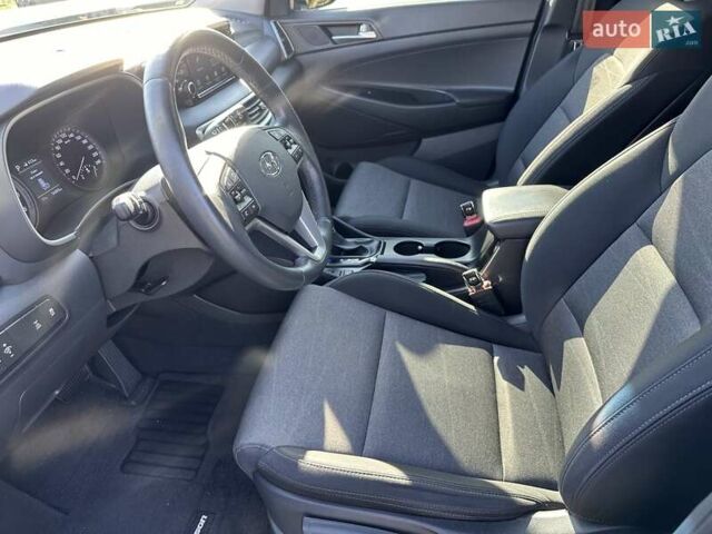 Хендай Туксон, объемом двигателя 2 л и пробегом 56 тыс. км за 24200 $, фото 21 на Automoto.ua