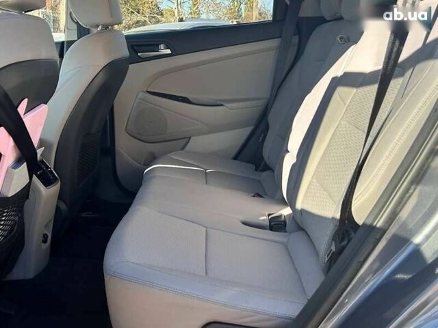 Хендай Туксон, объемом двигателя 0 л и пробегом 63 тыс. км за 19500 $, фото 11 на Automoto.ua