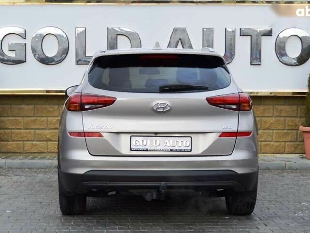 Хендай Туксон, объемом двигателя 1.6 л и пробегом 118 тыс. км за 18700 $, фото 10 на Automoto.ua