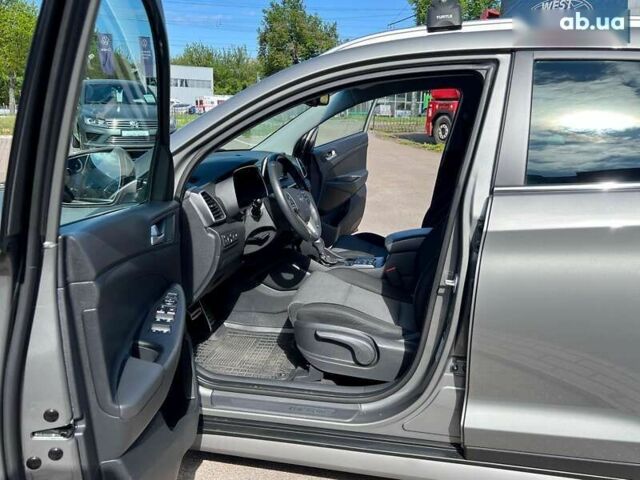 Хендай Туксон, об'ємом двигуна 0 л та пробігом 99 тис. км за 20400 $, фото 10 на Automoto.ua